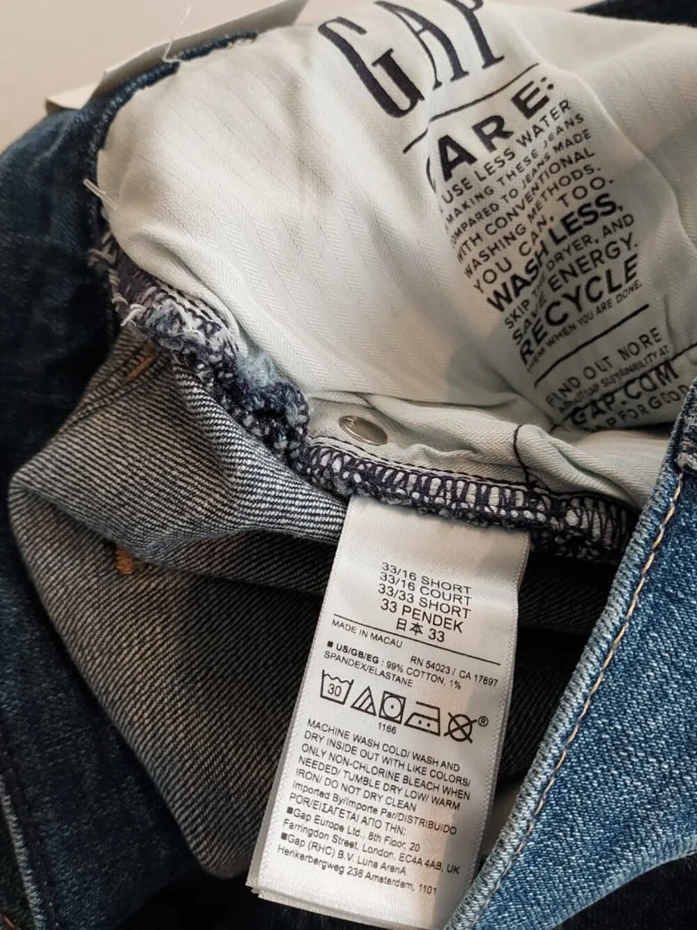 GAP Girlfriend Mid Rise Ankle Jeans Size 16/33 Short